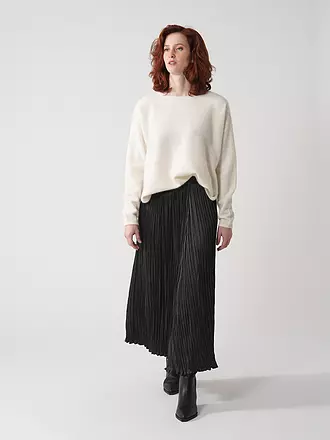 DAVIDA | Nom du produit: Pull en cachemire
Marque: DAVIDA
Couleur: gris
Catégories: Mode,Femme
Tags: Cachemire

Longueur des manches: Manches longues
Encolure: Col rond
Matière: Cachemire,Maille
Motif: Uni
Coupe (vêtement d'extérieur): Ample
Style: Pure | beige